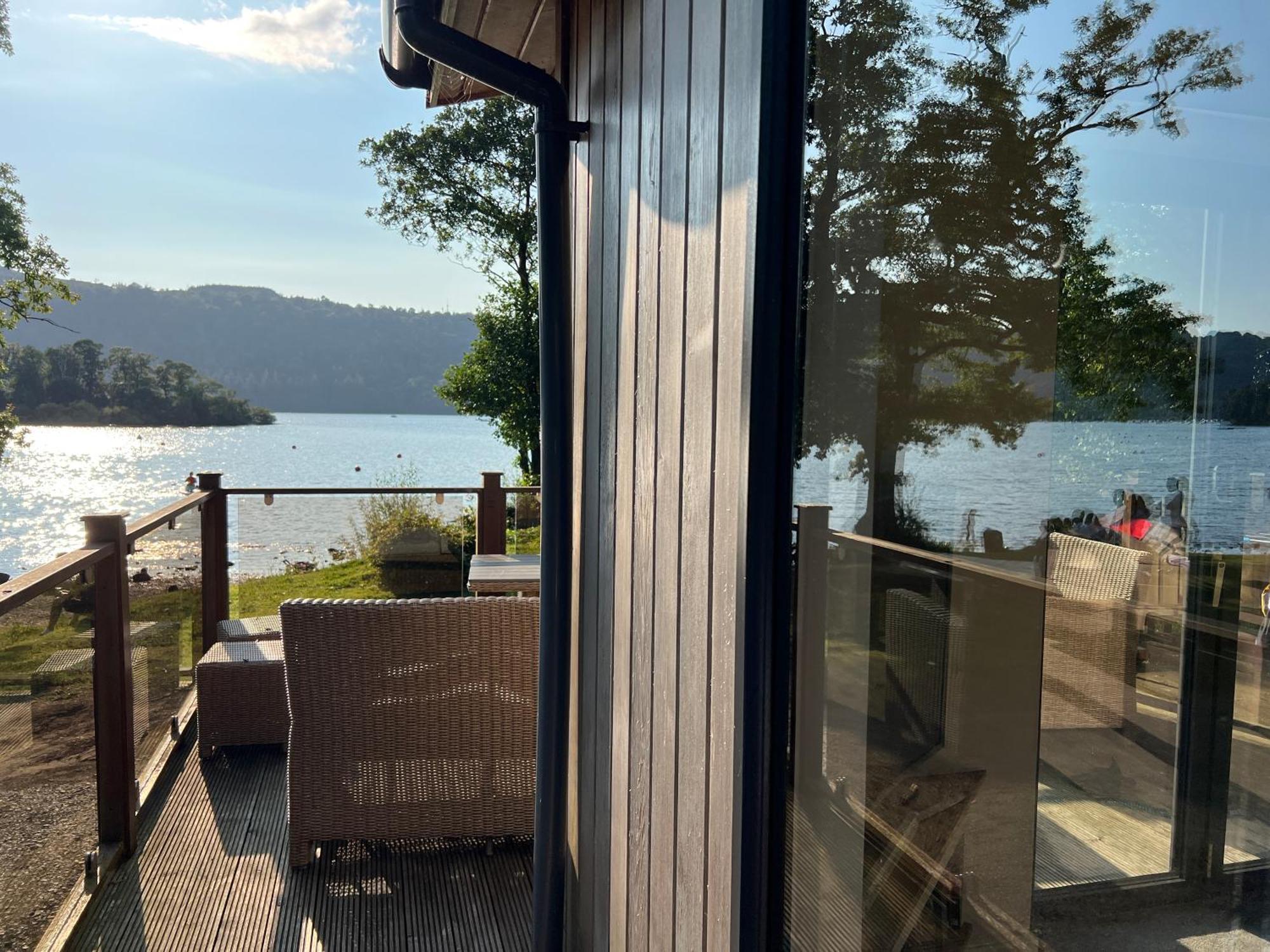 Loubi'S Lakeside Lodge Windermere Kültér fotó